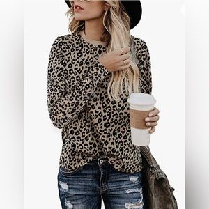 Women’s Leopard Print shirt. Size Large long sleeve. Like new!